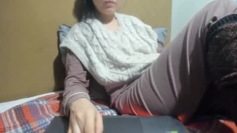 angel_lee__ online show from December 20, 3:21 pm