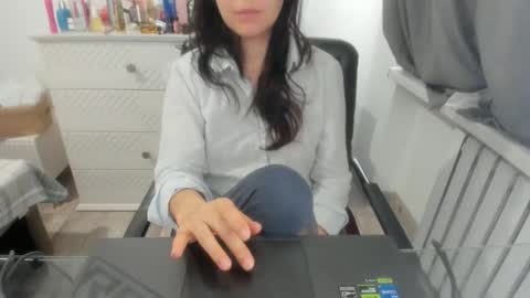 angel_lee__ online show from January 17, 4:49 am