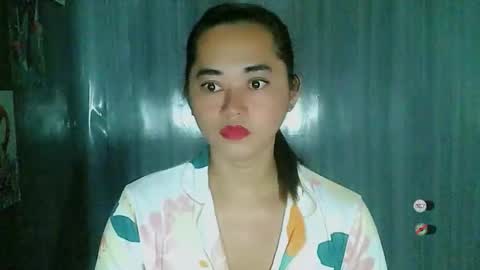 Snapshot of angel_marj chatting on September 19, 4:51 pm angel_marj online show from September 19, 4:51 pm