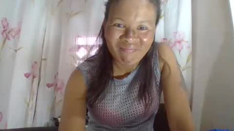 Snapshot of angel_mayah chatting on May 7, 3:34 am Angel Mayah online show from May 7, 3:34 am