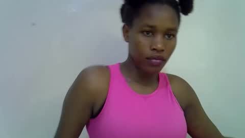 Snapshot of angel_mia5 chatting on November 9, 10:46 am angel_mia5 online show from November 9, 10:46 am