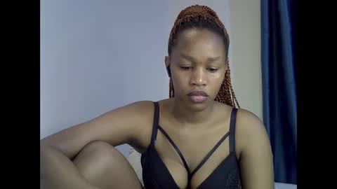 angel_mia5 online show from April 18, 4:16 am