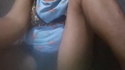 Snapshot of angel_pilipinaxxx10 chatting on February 4, 2:01 pm angel_pilipinaxxx10 online show from February 4, 2:01 pm