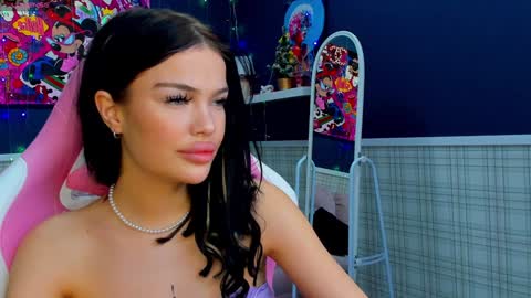 Snapshot of angel_sapphire_ chatting on December 25, 3:06 pm Angel My schedule GTM2 Mon Tue Wen Thu Fri 0900am-0400pm online show from December 25, 3:06 pm