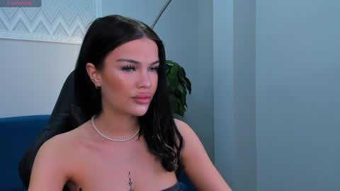 Snapshot of angel_sapphire_ chatting on December 26, 9:01 am Angel My schedule GTM2 Mon Tue Wen Thu Fri 0900am-0400pm online show from December 26, 9:01 am