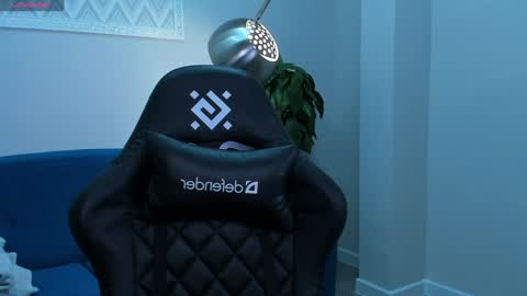 Snapshot of angel_sapphire_ chatting on December 26, 12:05 pm Angel My schedule GTM2 Mon Tue Wen Thu Fri 0900am-0400pm online show from December 26, 12:05 pm