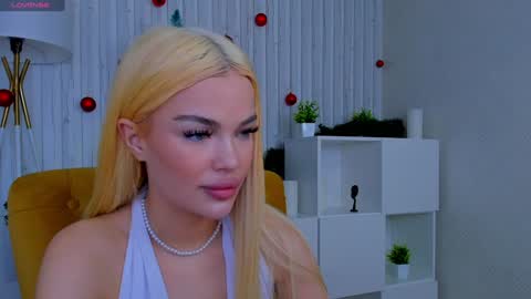 Snapshot of angel_sapphire_ chatting on January 17, 11:27 am Angel My schedule GTM2 Mon Tue Wen Thu Fri 0900am-0400pm online show from January 17, 11:27 am