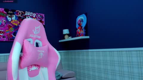 Snapshot of angel_sapphire_ chatting on March 9, 4:00 pm Angel My schedule GTM2 Mon Tue Wen Thu Fri 0900am-0400pm online show from March 9, 4:00 pm