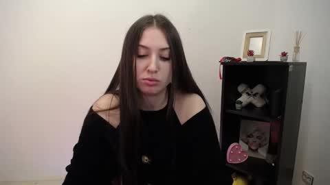 angel_silenia online show from January 7, 12:07 pm