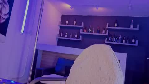Snapshot of angel_still_ chatting on June 20, 4:37 am Angel Still online show from June 20, 4:37 am