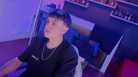 Snapshot of angel_still_ chatting on July 8, 3:44 am Angel Still online show from July 8, 3:44 am