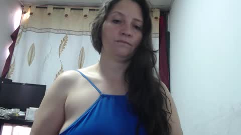 Snapshot of angel_sw chatting on October 13, 8:09 pm angel online show from October 13, 8:09 pm