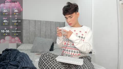 Angel online show from December 5, 3:37 am