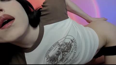 Angel Love online show from December 11, 2:33 pm