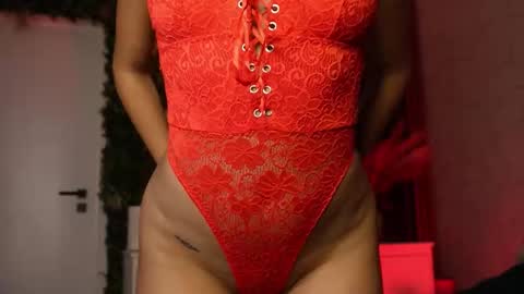 Anysia online show from November 28, 8:33 pm