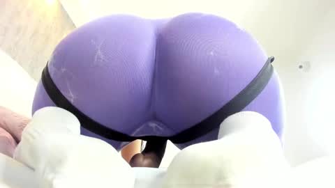 Snapshot of angela_lia_ chatting on September 25, 2:21 pm Angela online show from September 25, 2:21 pm