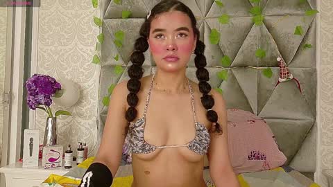 Angela online show from February 1, 12:58 pm