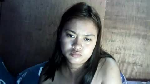angela_rose12345 online show from June 5, 6:52 am