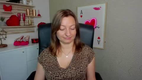 Snapshot of angela_samt chatting on July 14, 5:34 am Angela online show from July 14, 5:34 am