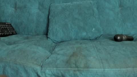 Snapshot of angela_suaza chatting on February 25, 4:24 am Angela online show from February 25, 4:24 am