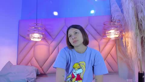 Snapshot of angelaa_cute chatting on March 4, 12:01 pm ANGELA online show from March 4, 12:01 pm