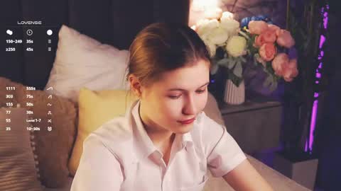 Snapshot of angelabalay chatting on April 25, 12:30 pm Mary online show from April 25, 12:30 pm