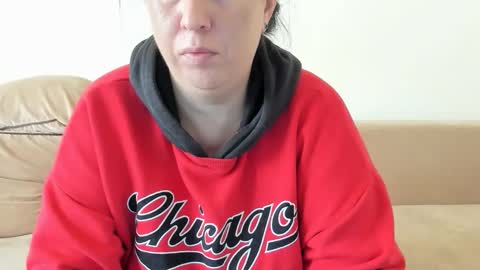 Angela online show from January 16, 10:30 am