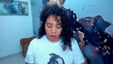 Snapshot of angelacoffee chatting on December 19, 8:55 pm Angela online show from December 19, 8:55 pm