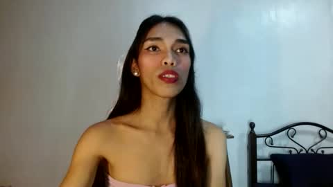 Snapshot of angelamonroe chatting on January 17, 12:42 pm SENORITA online show from January 17, 12:42 pm