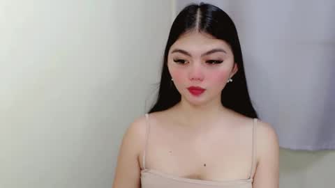 angelari_slut online show from September 18, 7:43 am