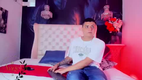 angelblue   online show from July 15, 7:52 pm