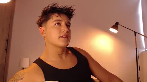 Angel online show from December 2, 7:42 pm