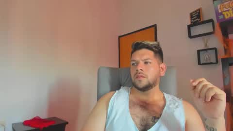 Snapshot of angelcute3 chatting on October 29, 5:04 pm angel online show from October 29, 5:04 pm