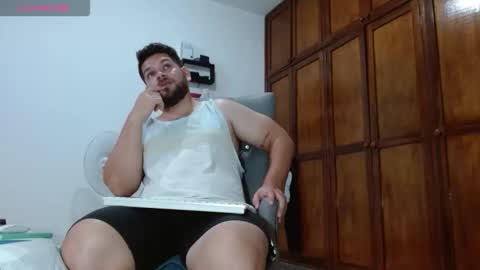 angel online show from May 31, 11:28 am