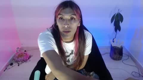 angele online show from November 18, 6:23 pm