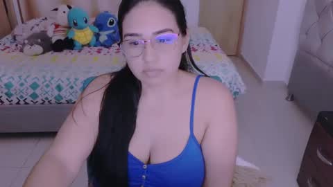 Snapshot of angeleslinda chatting on December 27, 10:59 pm anastasia online show from December 27, 10:59 pm