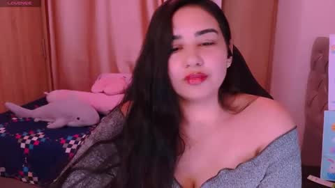 Snapshot of angeleslinda chatting on May 14, 7:42 pm anastasia online show from May 14, 7:42 pm