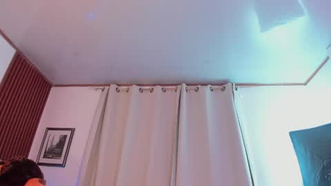 Snapshot of angeli_sexi chatting on June 7, 12:48 am Carolina online show from June 7, 12:48 am