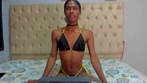 Snapshot of angelica_sexy1 chatting on February 10, 7:07 pm angelica_sexy1 online show from February 10, 7:07 pm