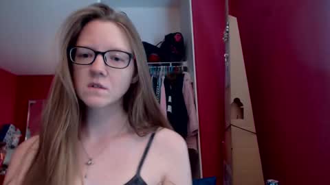 AngelicAngel online show from November 4, 6:07 pm