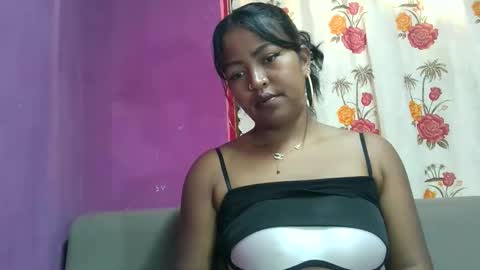 Snapshot of angelice33 chatting on April 29, 7:01 am angelice33 online show from April 29, 7:01 am