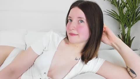 Angelic online show from February 26, 6:15 am