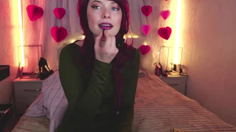 Snapshot of angelika_rouge chatting on March 27, 5:23 pm Angelika Rouge online show from March 27, 5:23 pm