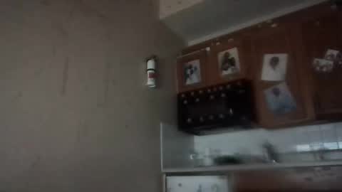 Angelikka Freakd out Pikkels online show from February 5, 9:14 am