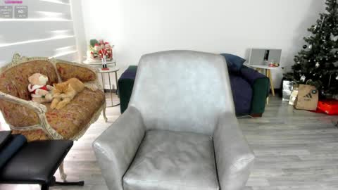 angelina_class_7 online show from December 24, 3:26 pm