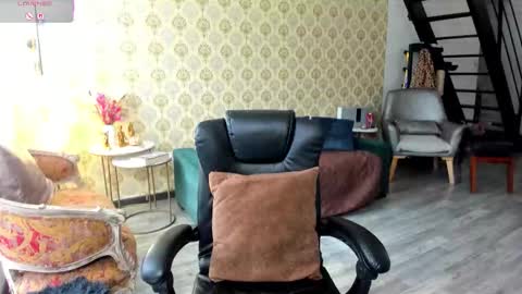 angelina_class_7 online show from February 9, 2:21 pm