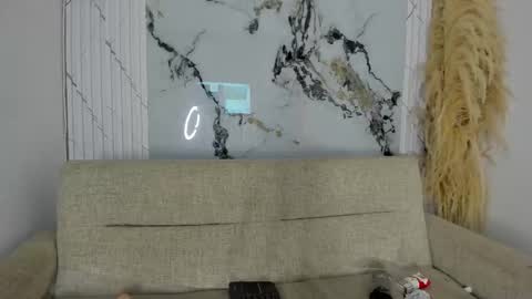 Snapshot of angelinaandalejandra chatting on February 15, 7:51 am Angelina Alejandra online show from February 15, 7:51 am