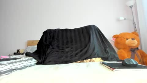 Angelina online show from December 9, 8:00 am