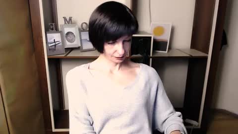 Angelina online show from December 4, 8:01 am