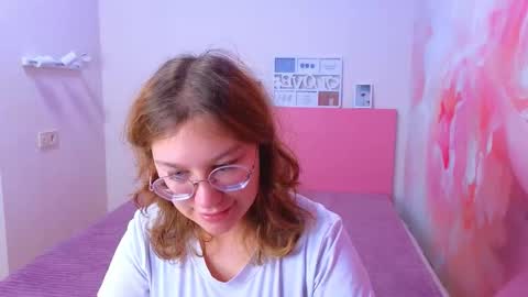 AngelinaLow online show from November 11, 12:27 pm